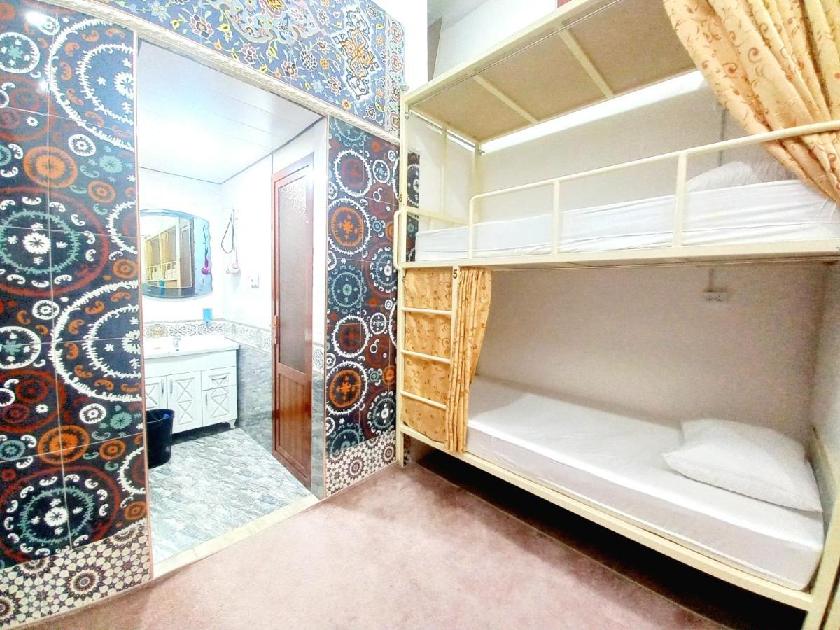 Colibri Traditional Hotel&Hostel Samarkand Esterno foto